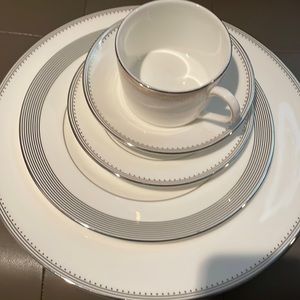 Vera wang dinnerware
